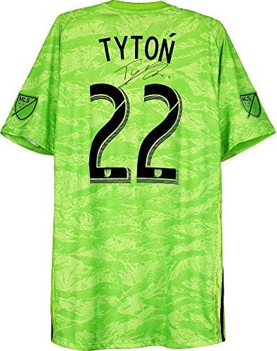 Przemyslaw Tyton FC Cincinnati İmzalı Maç-2019 MLS Sezonundan 22 numaralı Yeşil Formayı Kullandı-İmzalı Futbol Formaları